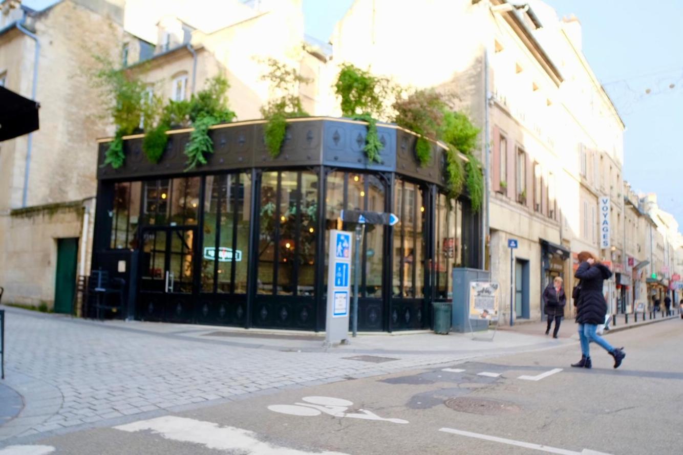 La Bonbonniere : Studio Caen Luaran gambar